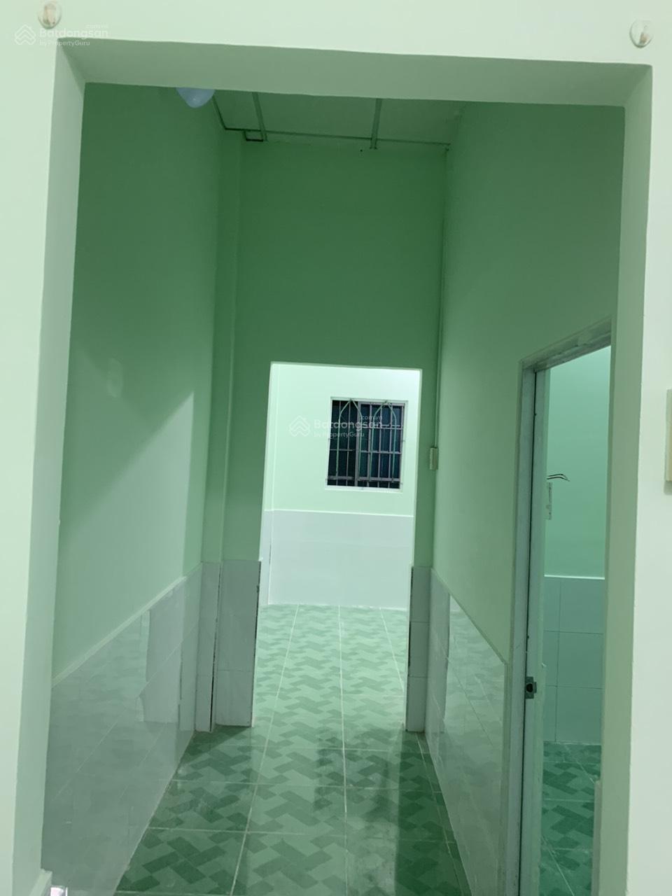 Bán gấp nhà cấp 4 50m2 sổ hồng 1PN hẻm nhỏ Gò Cát gần vòng xoay Phú Hữu Quận 9 2,05 tỷ 0764 994 ***