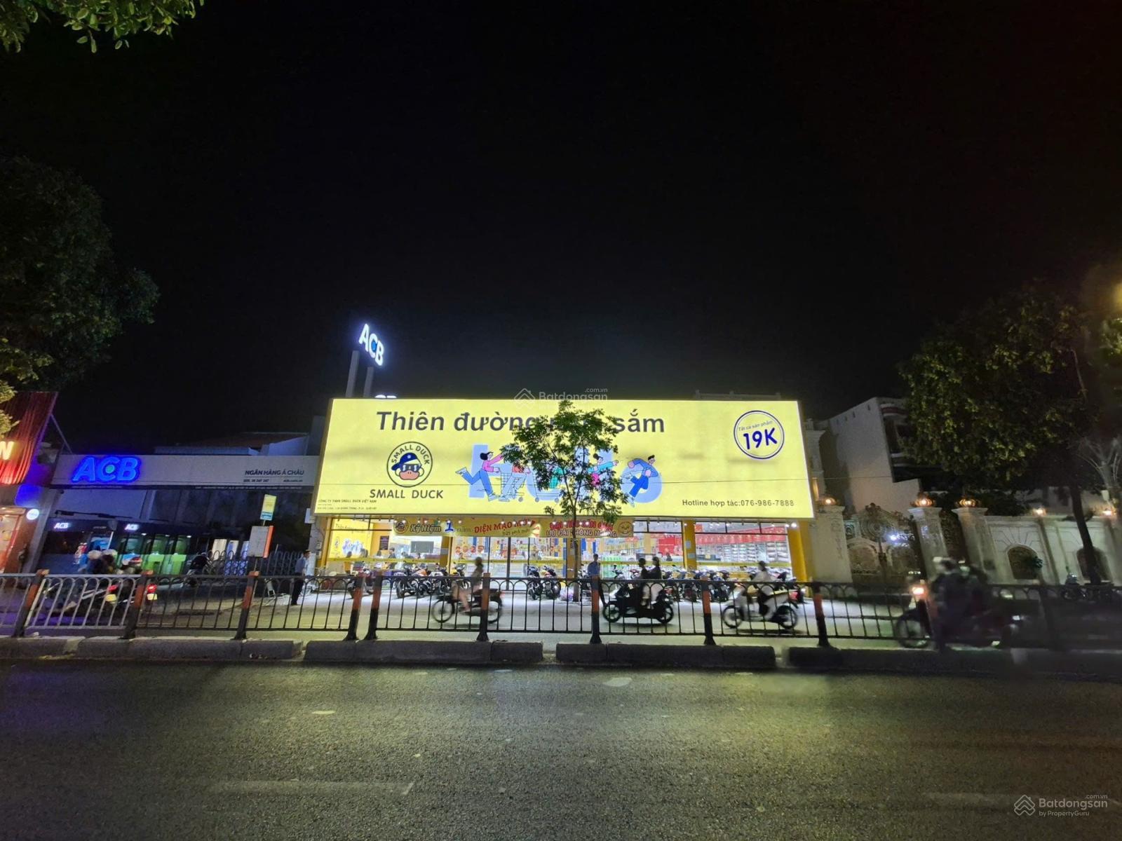 Bán nhà MT Quang Trung P10 GV, DT 20x70m CN 1.581m2, HĐT 435tr giá 190 tỷ Bán nhà MT Quang Trung P10 GV, DT 20x70m CN 1.581m2, HĐT 435tr giá 190 tỷ