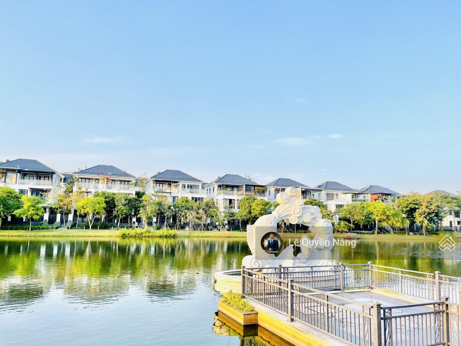 Chính chủ bán gấp Nhà phố rẻ nhất dự án Lakeview City Quận 2. Giá 17,5 tỷ bao gồm 100%.