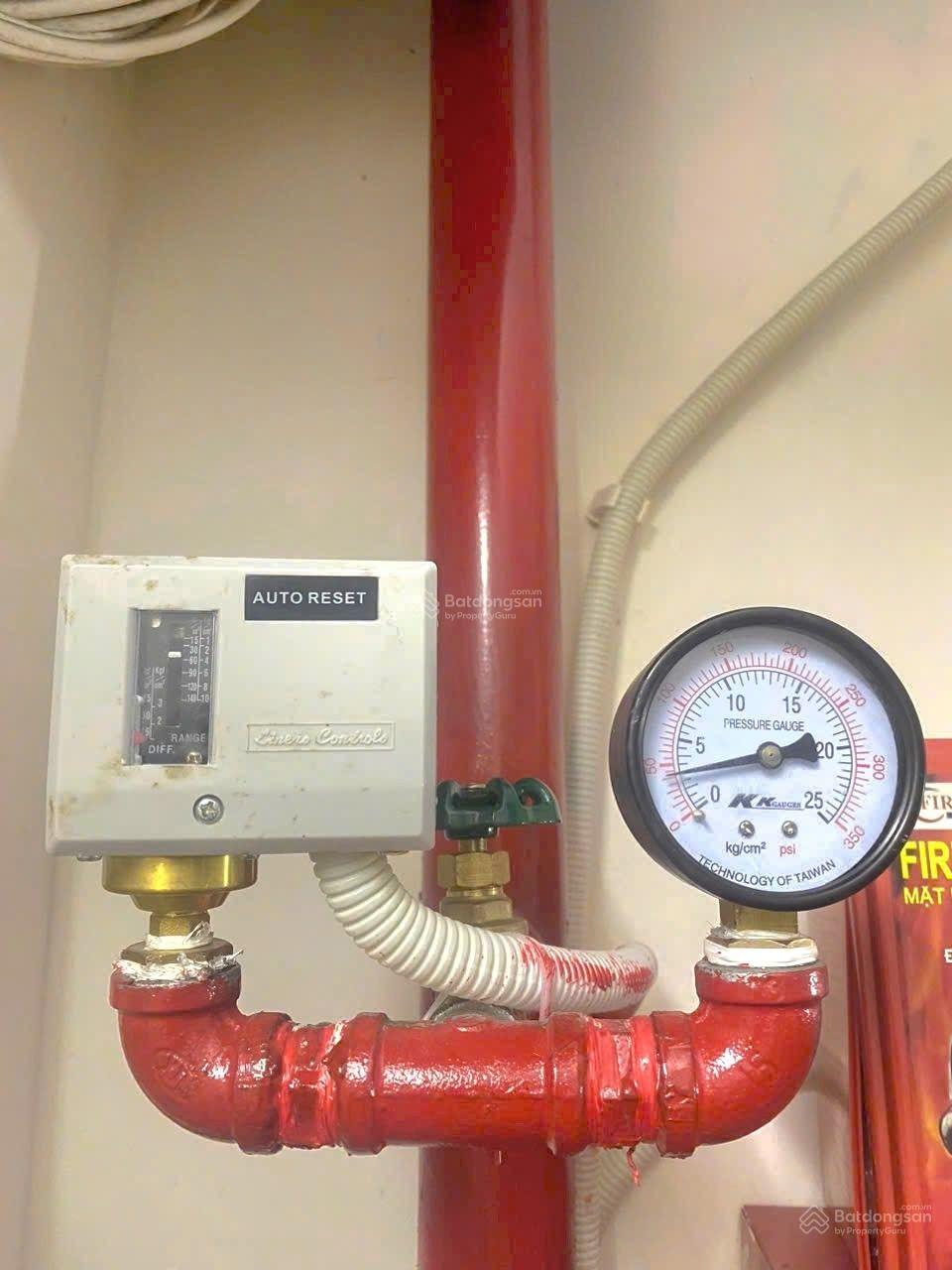 Chính chủ bán căn hộ dòng tiền 8 tầng thang máy kinh doanh ô tô đỗ cửa giá 13.5tỷ dòng tiền 700tr/n