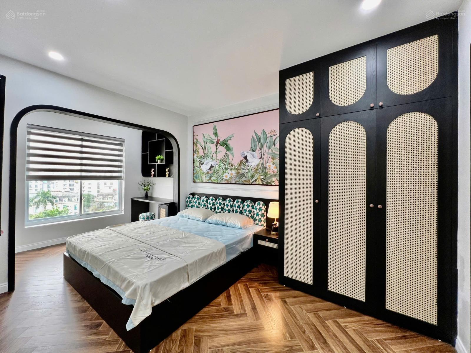 Bán gấp! Căn hộ 65m2 tòa N2 Lê Văn Lương KĐT Trung Hòa Nhân Chính, giá: Nhỉnh 4 tỷ, LH - 0944 956 ***