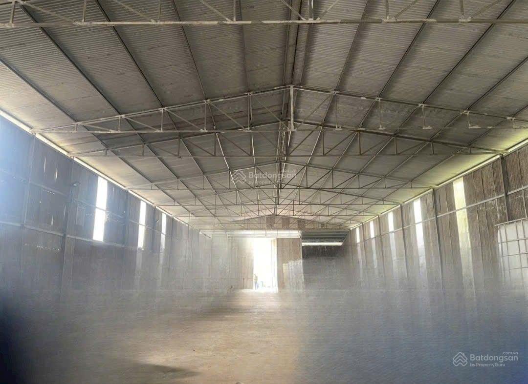 Cho thuê nhà xưởng Bắc Sơn, Trảng Bom, Đồng Nai. Diện tích: 1300m2. Có thể cơi nới thêm, sân b