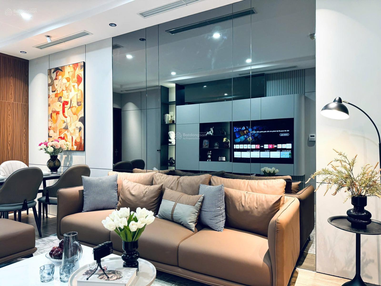 Bán chung cư F4 mặt phố Trung Kính - 90m2 - 3 ngủ nhà cực đẹp - 7 tỷ 0988 579 ***