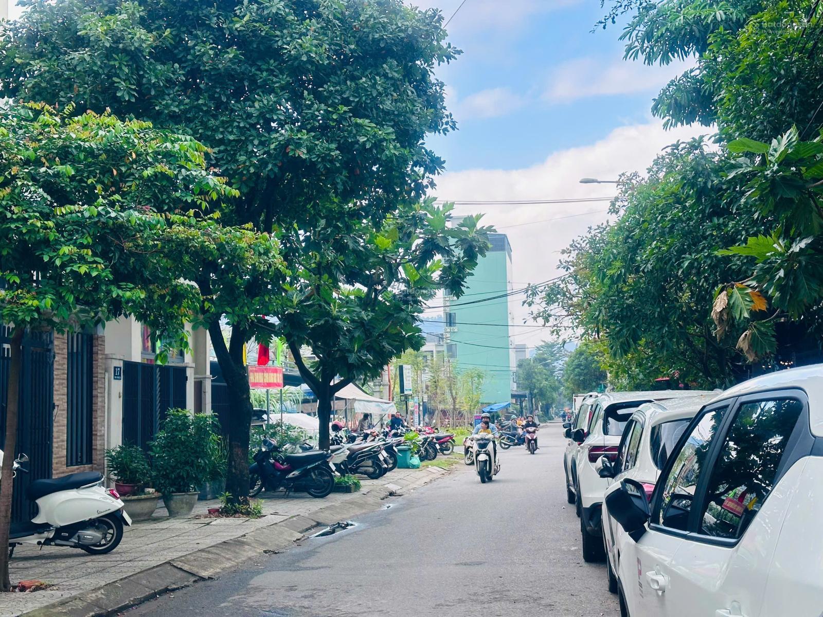 SIÊU PHẨM lô đất 180m2 2 mặt tiền đường Thân Công Tài ngay sau bến xe trung tâm Đà Nẵng SIÊU PHẨM lô đất 180m2 2 mặt tiền đường Thân Công Tài ngay sau bến xe trung tâm Đà Nẵng