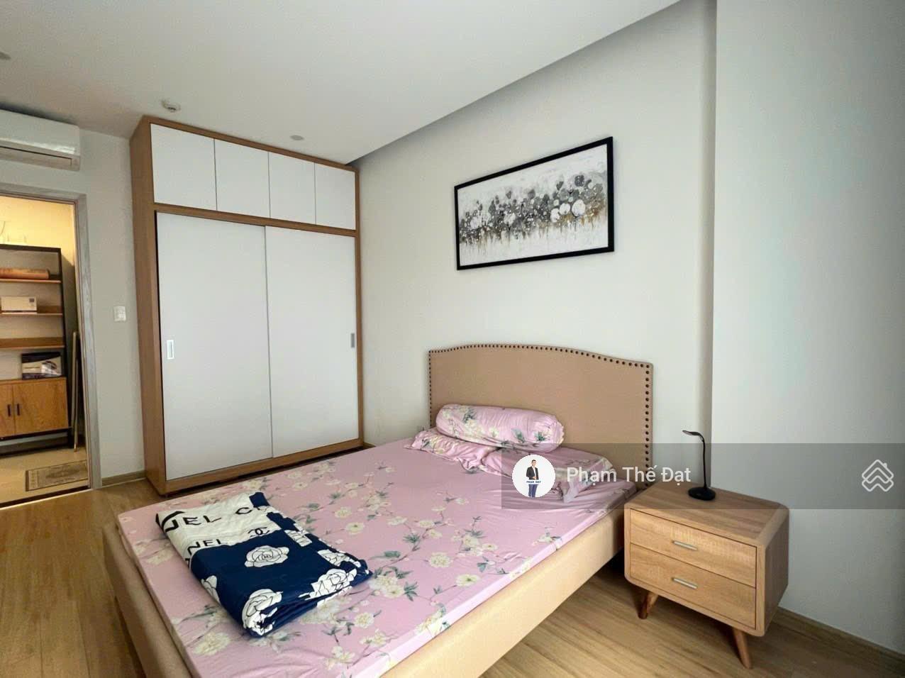 Em Đạt nắm nhiều căn New City 1PN giá từ 5 tỷ. Call em hẹn lịch và đi coi căn hộ New City thực tế