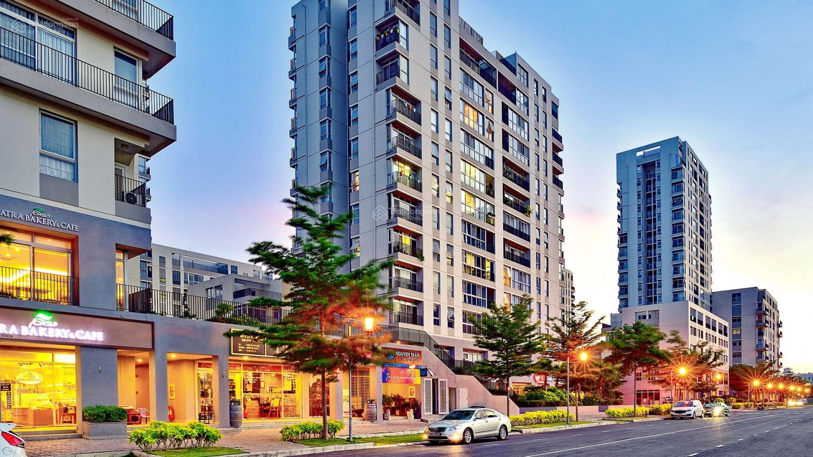 9,8 tỷ căn hộ Starhill PMH 95m2 lầu cao căn góc view hồ bơi thiết kế cao cấp 03 phòng ngủ