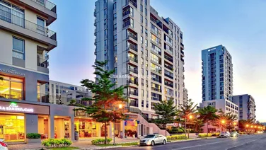 9,8 tỷ căn hộ Starhill PMH 95m2 lầu cao căn góc view hồ bơi thiết kế cao cấp 03 phòng ngủ