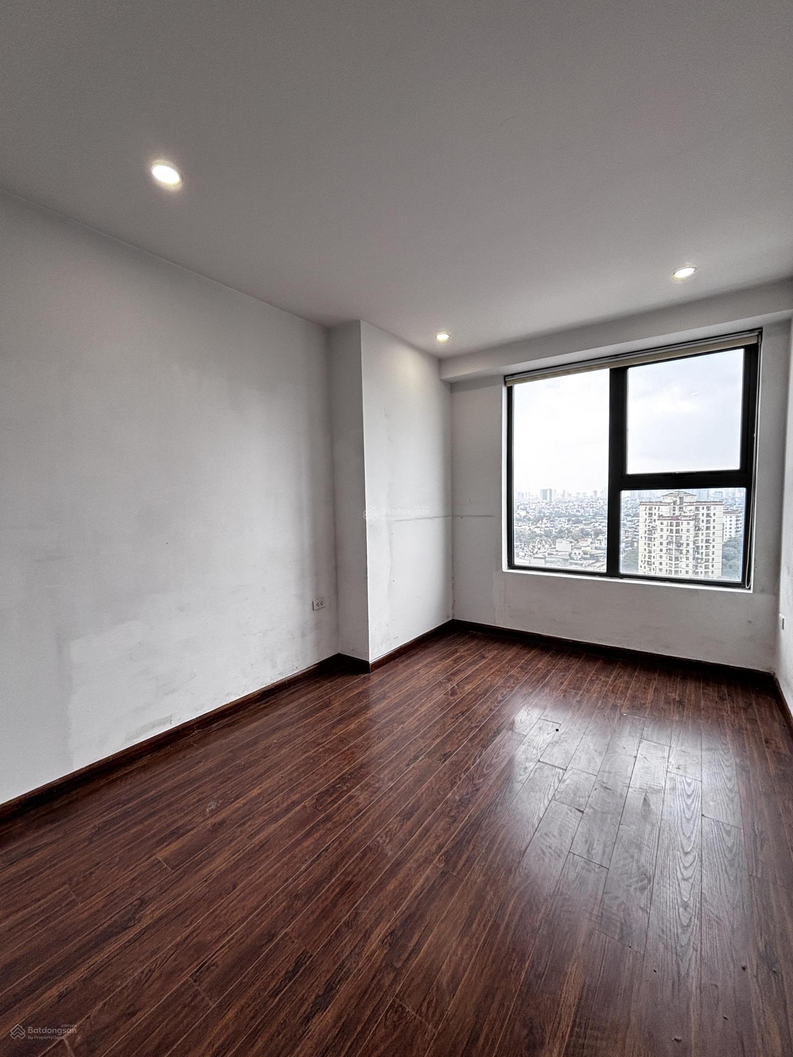 Cho thuê gấp 3pn2vs, diện tích 95m, Skycentral,định công, giá 13 triệu