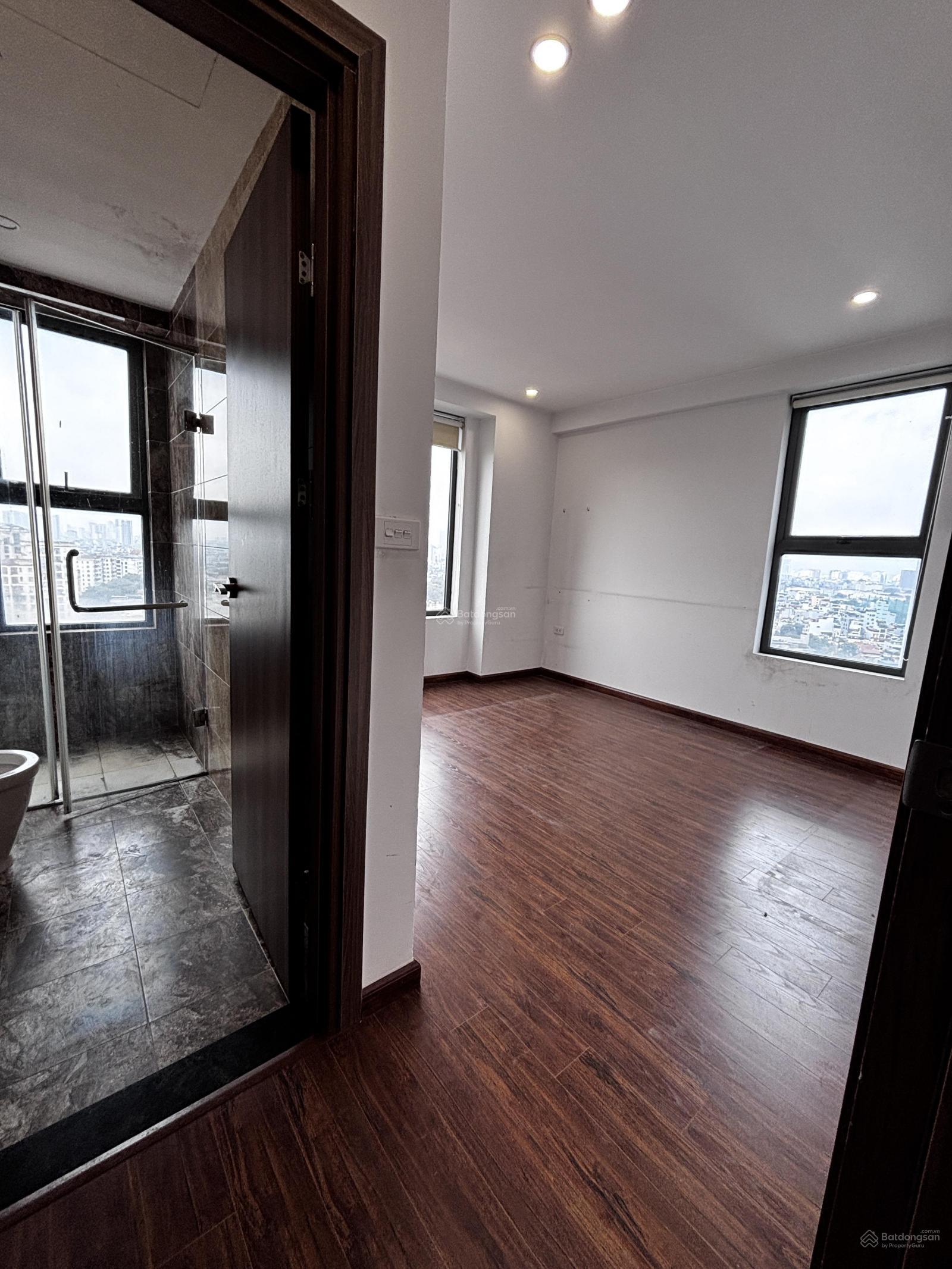 Cho thuê gấp 3pn2vs, diện tích 95m, Skycentral,định công, giá 13 triệu