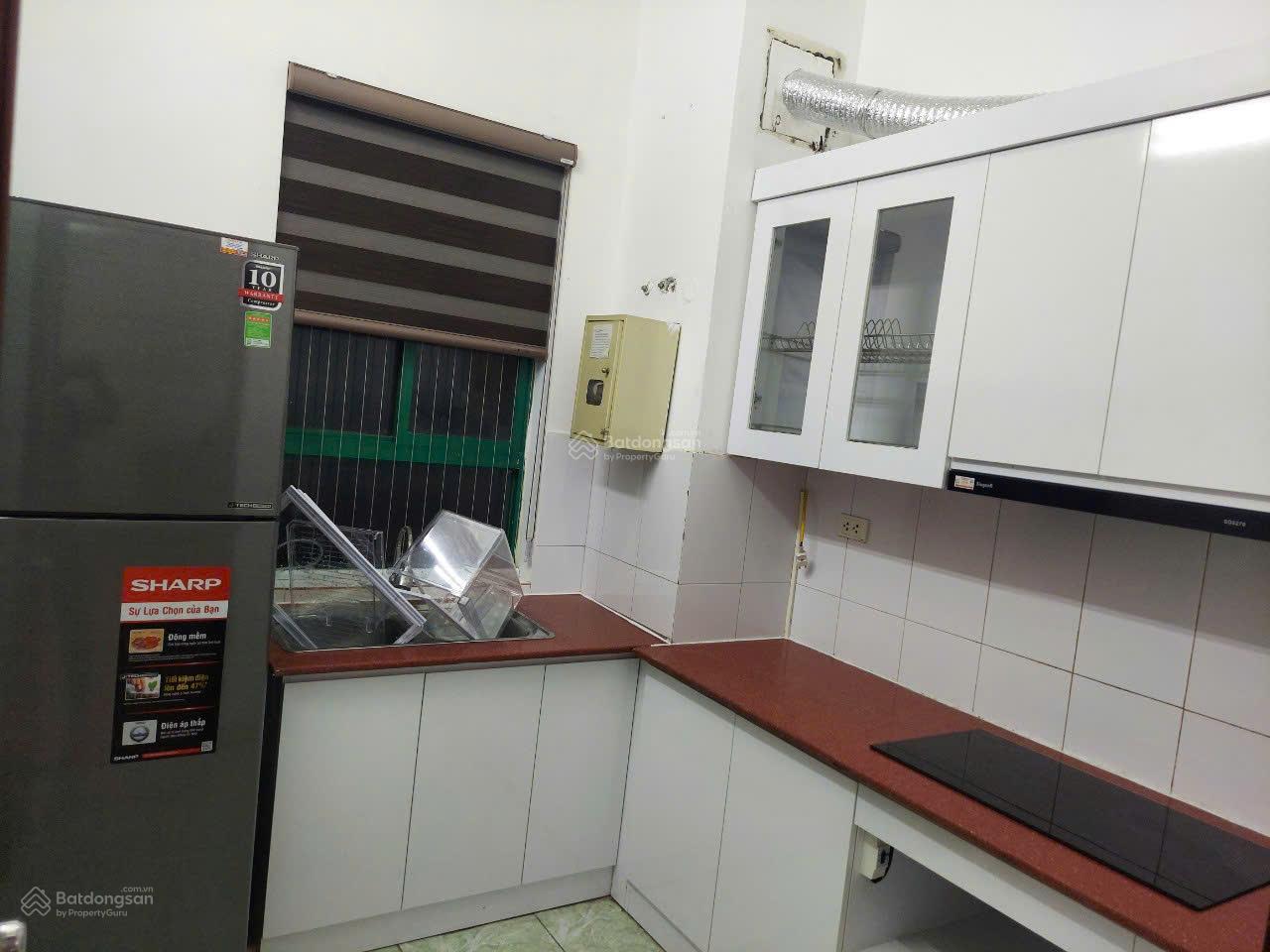 Chính chủ cần cho thuê căn hộ 17T7 Hoàng Đạo Thúy, 120m2, 3 ngủ, đủ nội thất