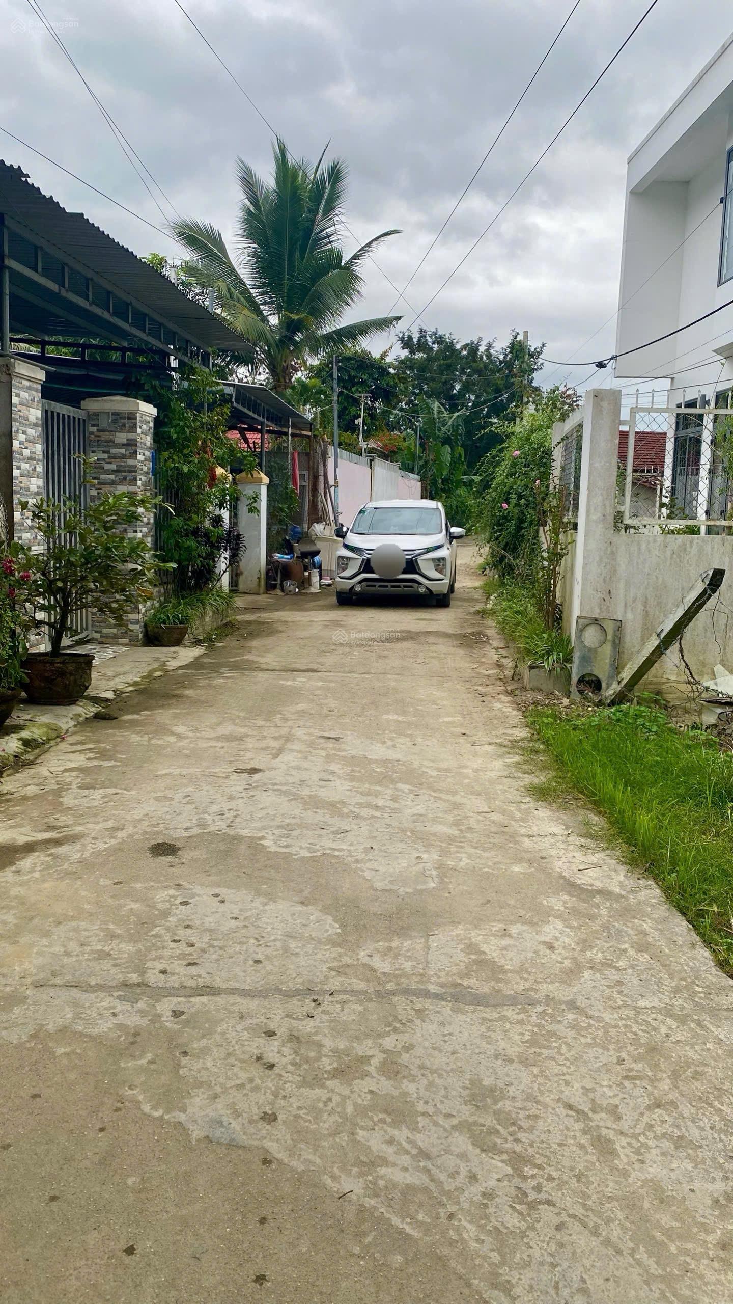 Bán nhà Diên An, Diên Khánh 184 m2 ngang 5m đường ô tô - giá 2,1 tỷ Bán nhà Diên An, Diên Khánh 184 m2 ngang 5m đường ô tô - giá 2,1 tỷ