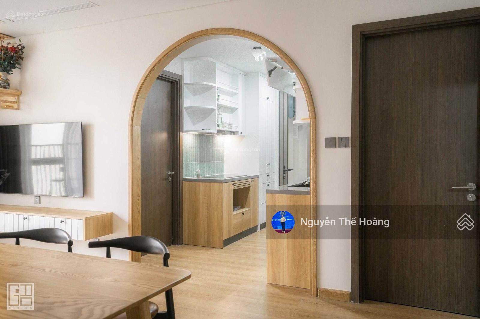 Giá chuẩn, bán CH 2N - 2WC, 66m2 tòa Eco Green. Tầng trung BC Đông Nam mát mẻ, phù hợp ở lâu dài