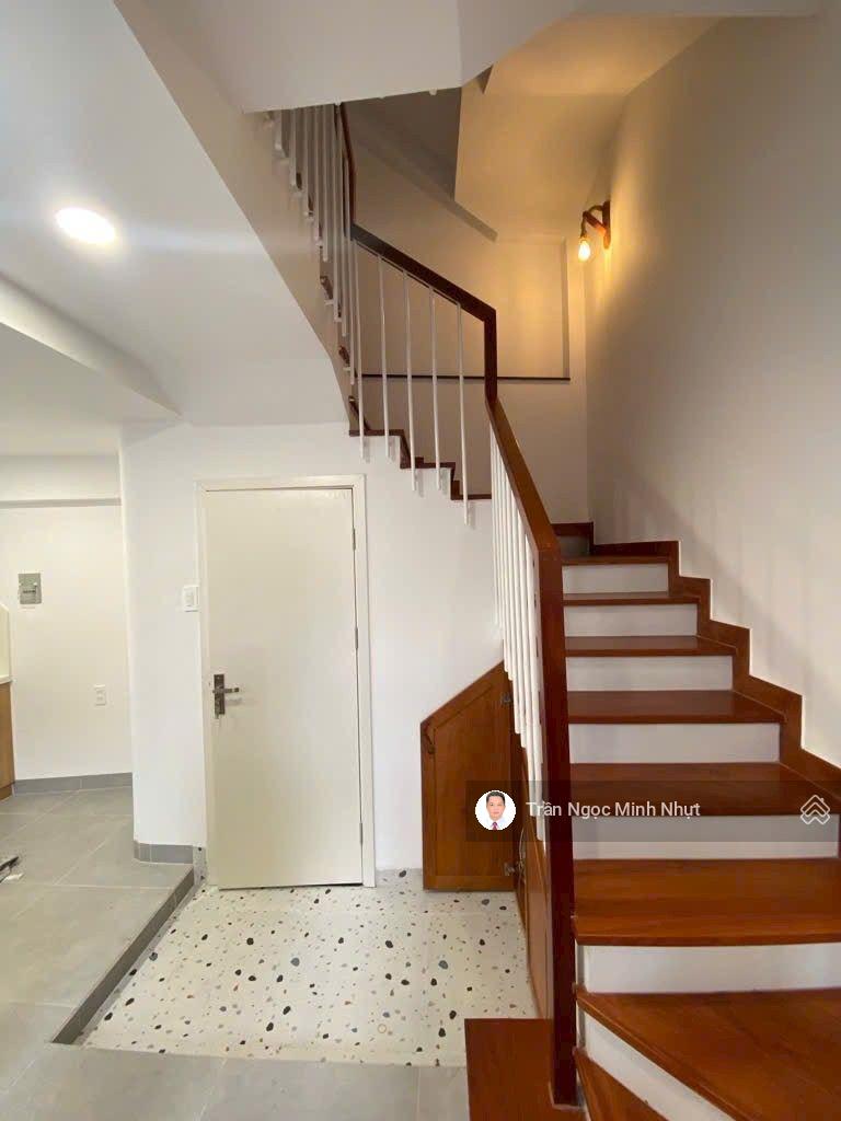 Bán nhà Bùi Đình Túy, Bình Thạnh - xe hơi ngủ nhà - 44m2, 4 tầng, tặng nội thất - 7,5 tỷ