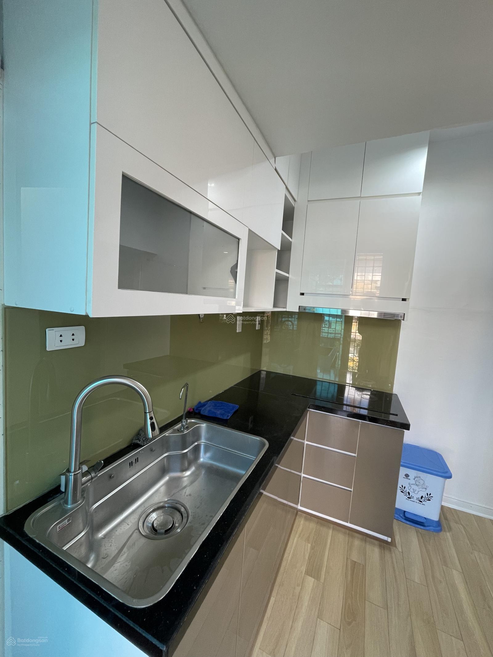 Chỉ 3 ty85! Tập thể phố Thái Thịnh Đống Đa - 2PN riêng biệt - Khách & bếp tách biệt