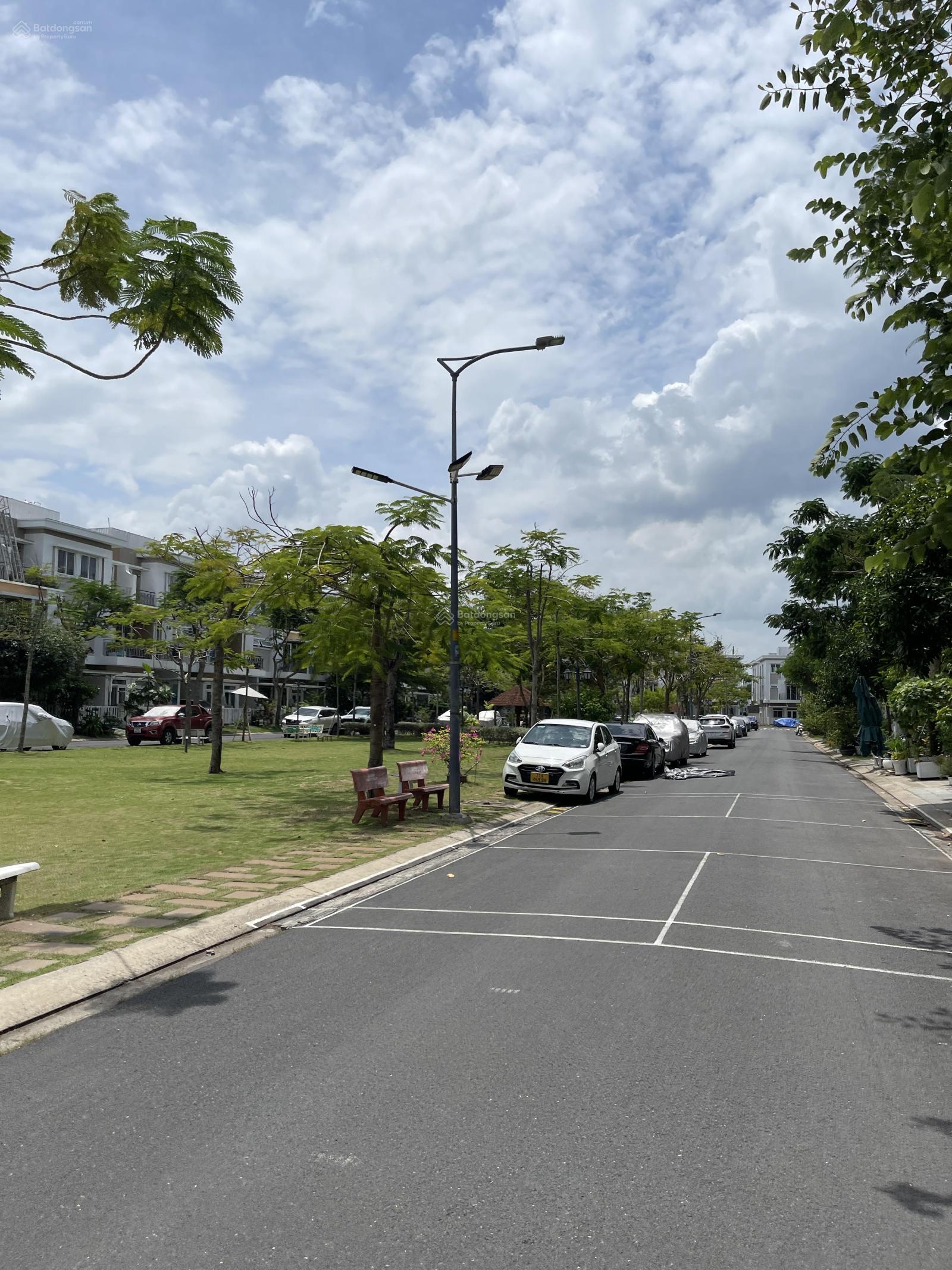 Hiện tại Lâm Real Estate đang có căn nhà phố Lovera Park (7x15m) Hướng Đông Nam