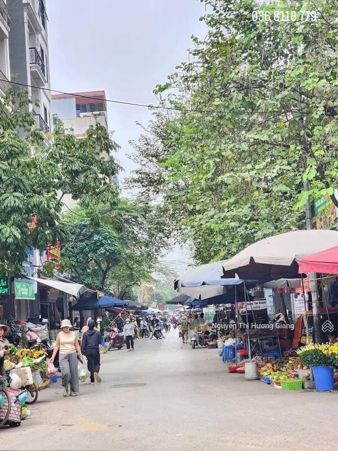 Bán gấp nhà mặt chợ KĐT An Hưng, Hà Đông, 90m2, 5 tầng thang máy, kinh doanh đắc địa