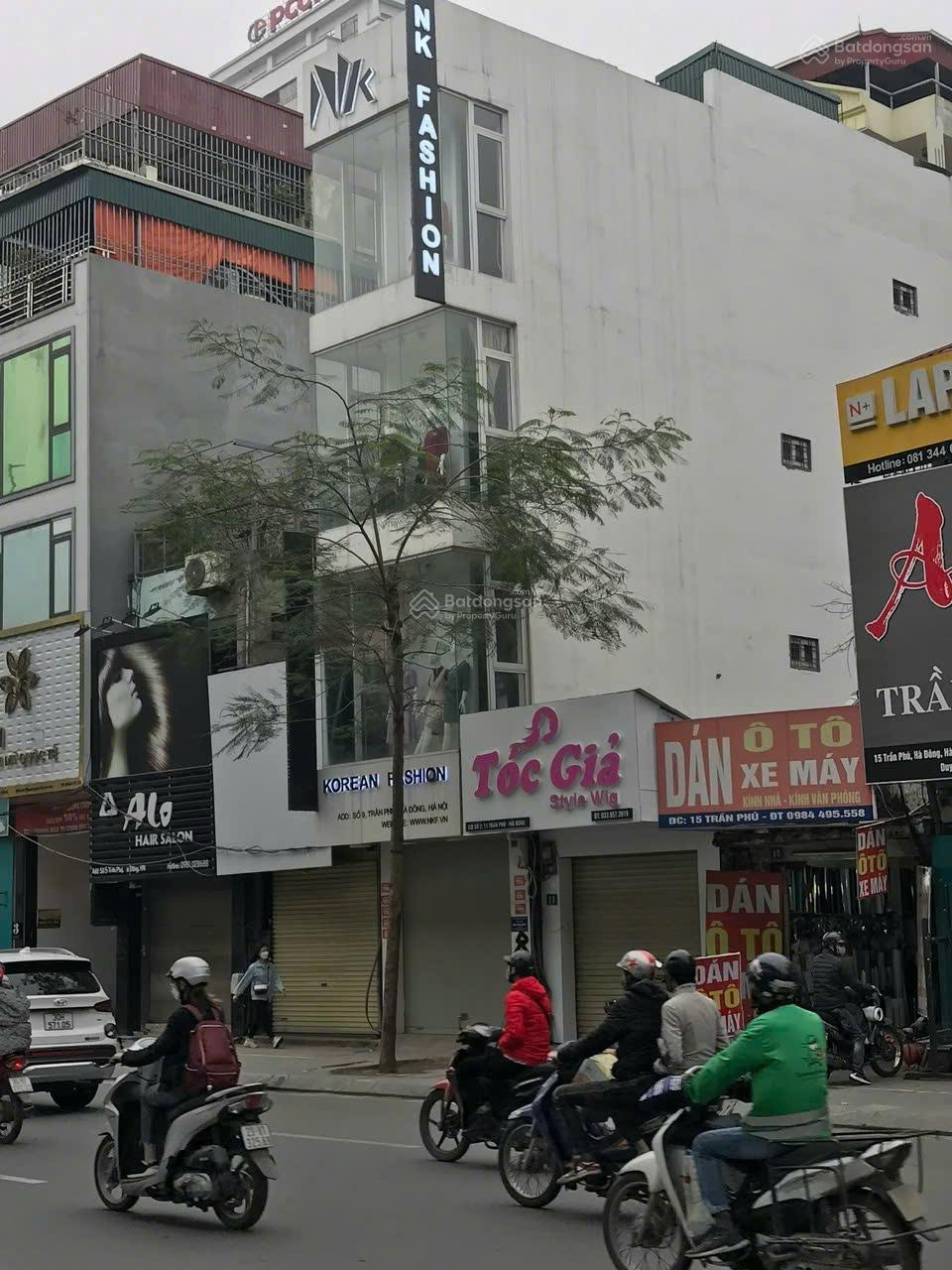 Bán nhà mặt phố tại Trần Phú, Hà Đông, giá tốt, 50m2, 5 tầng, vỉa hè, kinh doanh, hàng hiếm.