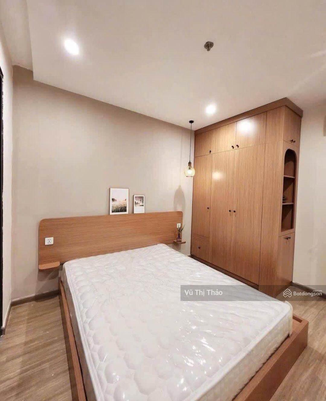 Chính chủ bán nhà tập thể Phương Mai, Kim Liên, 62m2, 3PN, 2WC, nhà full nội thất, ô tô đỗ cửa Chính chủ bán nhà tập thể Phương Mai, Kim Liên, 62m2, 3PN, 2WC, nhà full nội thất, ô tô đỗ cửa