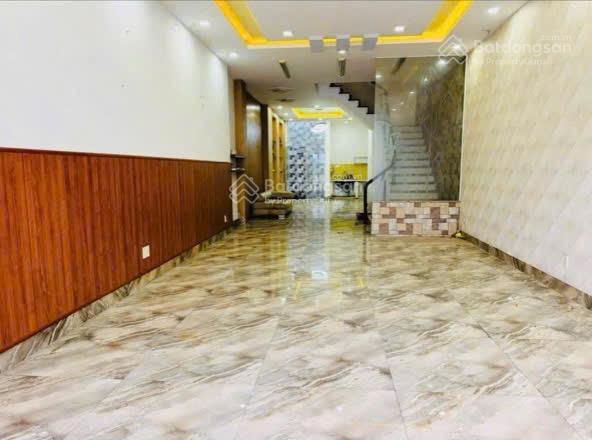 Bán nhà 3 tầng mặt tiền đường Trần Thị Tính 89,6 m2 giá 7,6 tỷ - Phường Nha Trang!