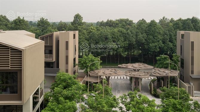 Bán nhanh nhà phố đối diện clubhouse khu biệt thự The Orchard. 176m2 sàn sử dụng. Giá 10,8 tỷ