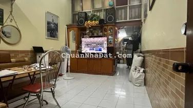 Tập thể tầng 1 - 80m2 Mộ Lao sát Làng Việt Kiều Châu Âu ở sướng