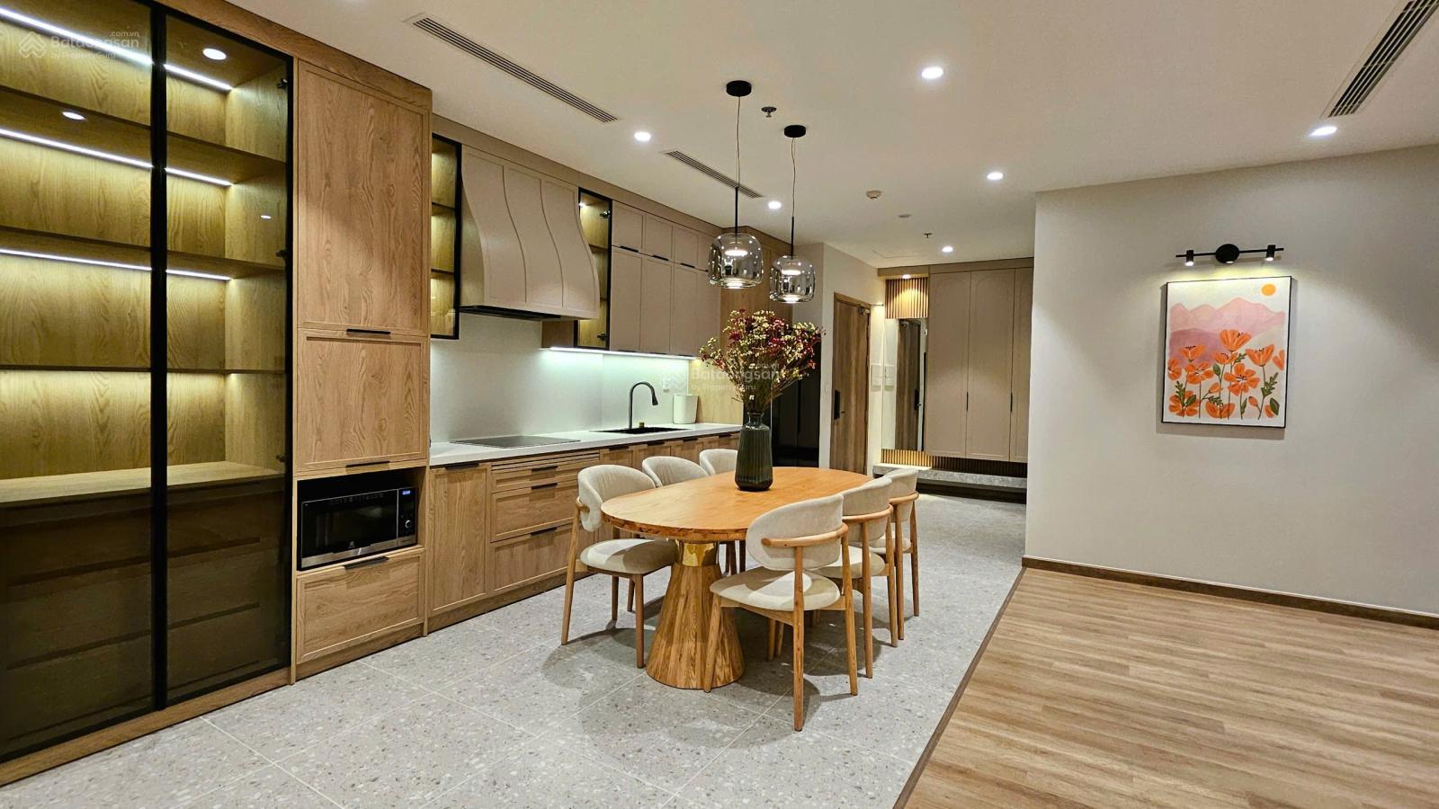 LANDMARK - Cần bán căn 3PN 116m2 view hồ thiên nga.