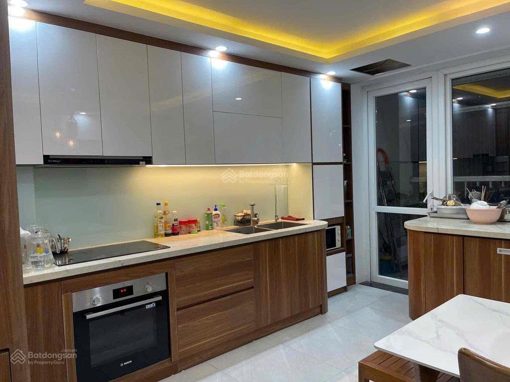 GẤP!Chủ nhà cần bán căn 80m2 - 2Pn full nội thất tại Sông Hồng Park View 165 Thái Hà. Nhà đã có sổ!