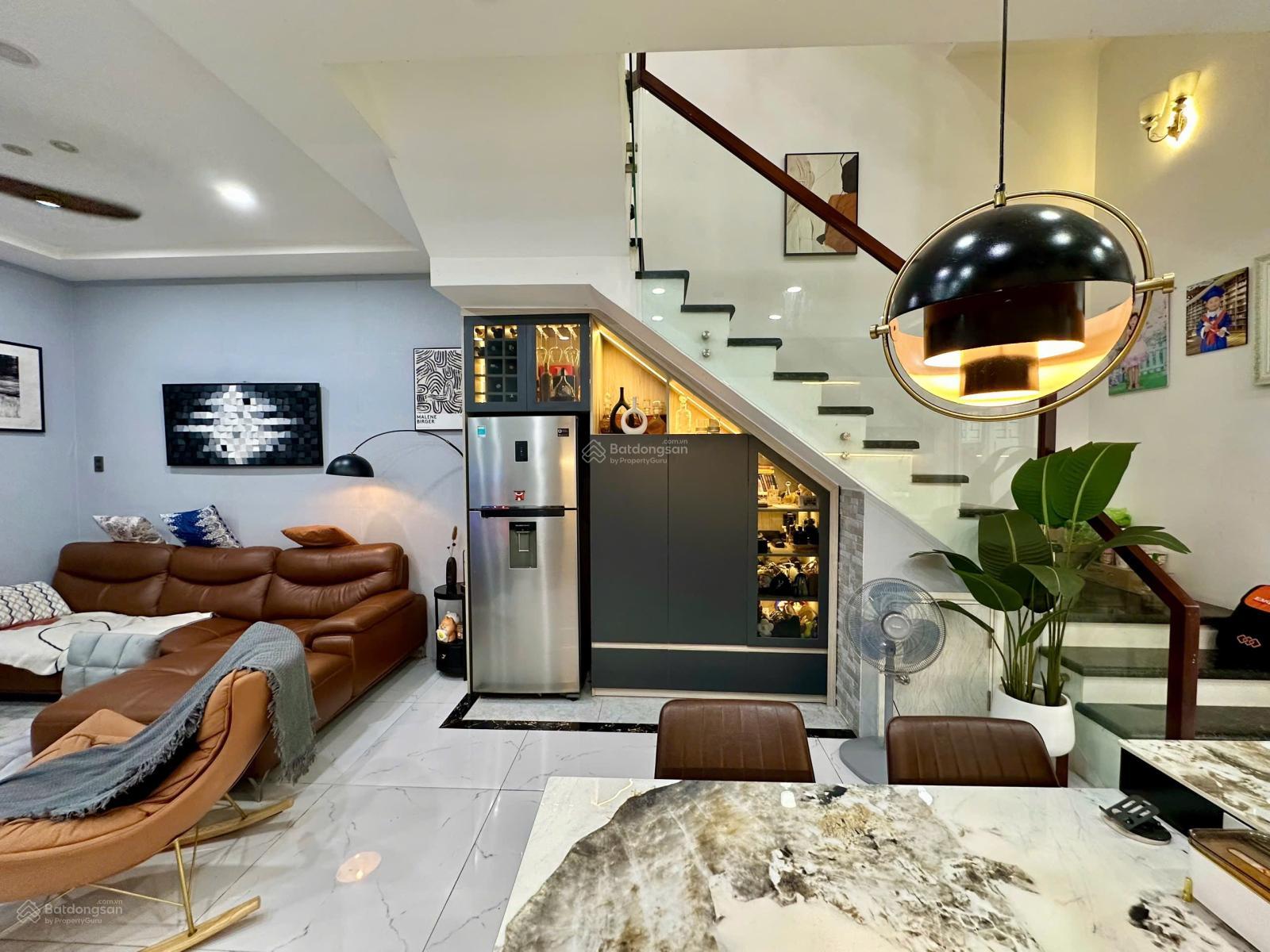 Lovera park: căn 80m2 thiết kế 4PN, nhà đẹp, nội thất cao cấp