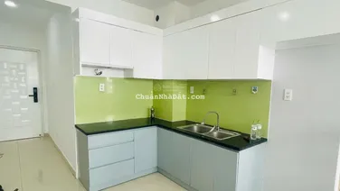 Gia đình về Đà Lạt bán căn 2PN, 52m2, có ban công phòng khách, vào ở ngay
