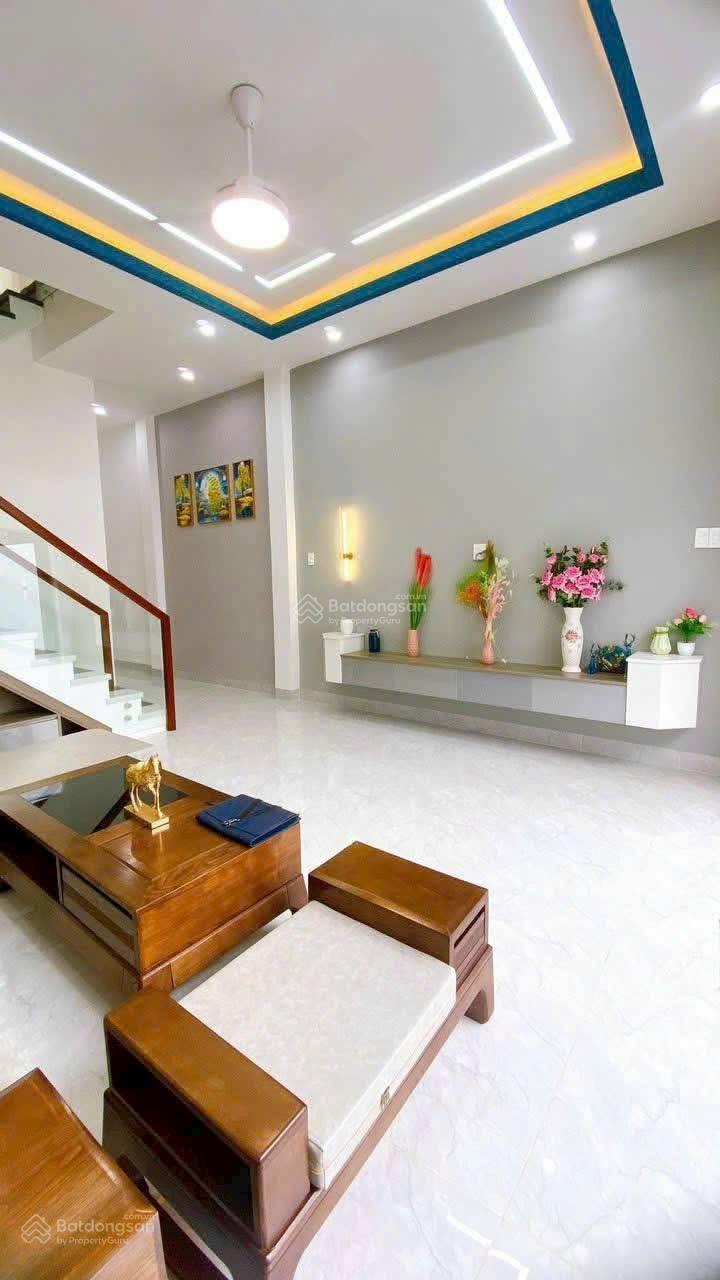 Chính chủ bán nhà trung tâm Phú Lợi, 4.5x19 4.5tỷ tl, hoàn công, đg nhựa thông. Có 3Pn kiên cố.