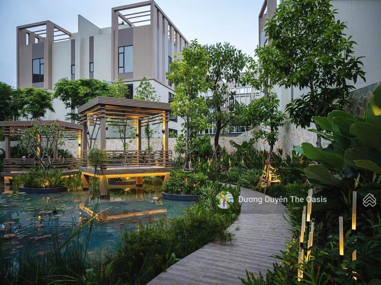 Chính chủ cần Bán căn nhà phố. Giá đầu tư gần tiện ích đẹp, cho thuê từ 40tr/tháng. LH 0975 362 ***.