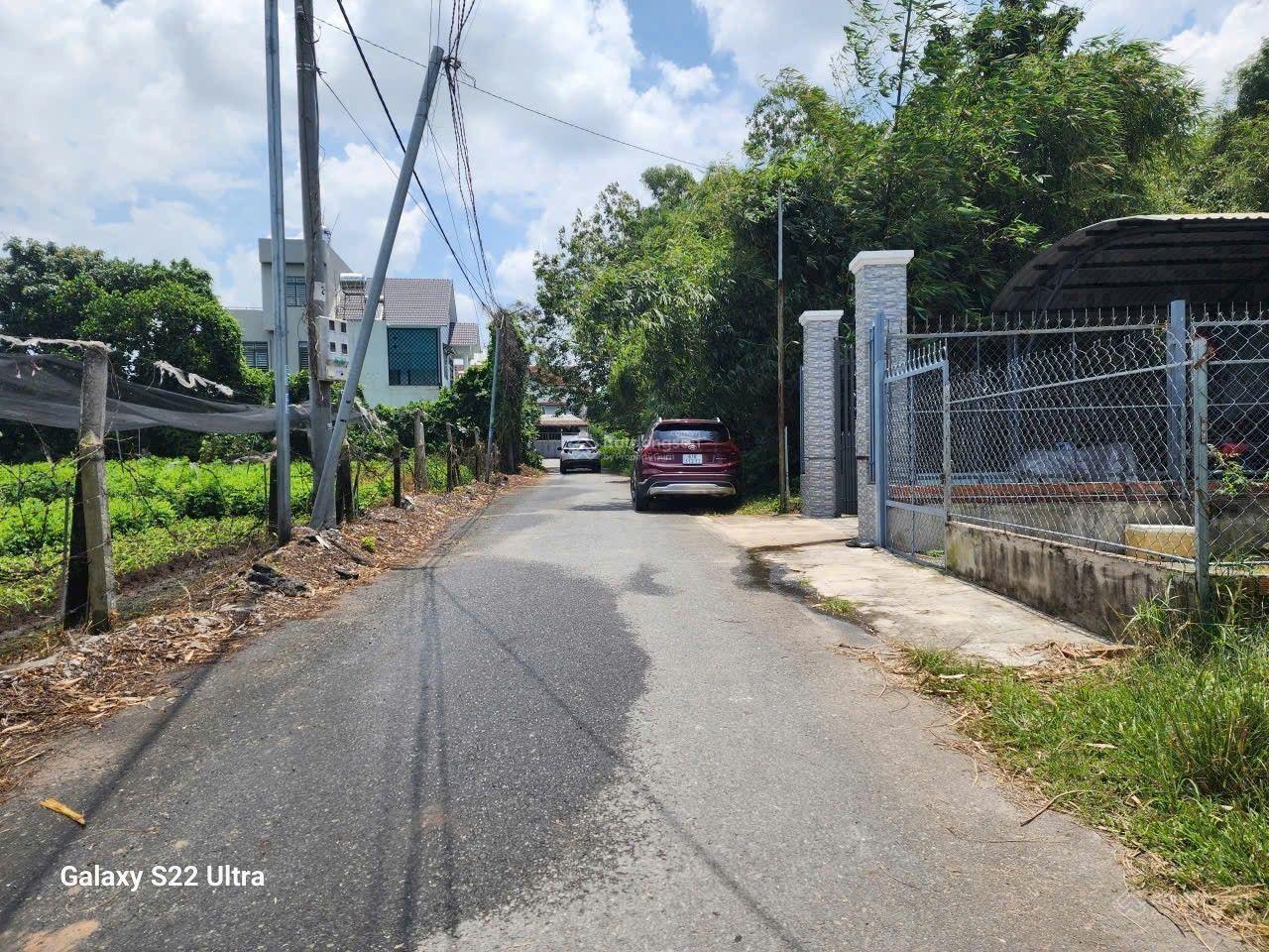 Định Hoà đường nhựa 5m DT: 188.9m2 mà giá chỉ 2.6tỷ vị trí DX 71 gần ngã tư trần ngọc lên BV 1500G