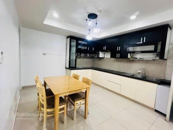 Bán căn hộ Conic Skyway, DT 79m2 2PN 2WC giá chỉ 2,1 tỷ lượng lượng chính chủ