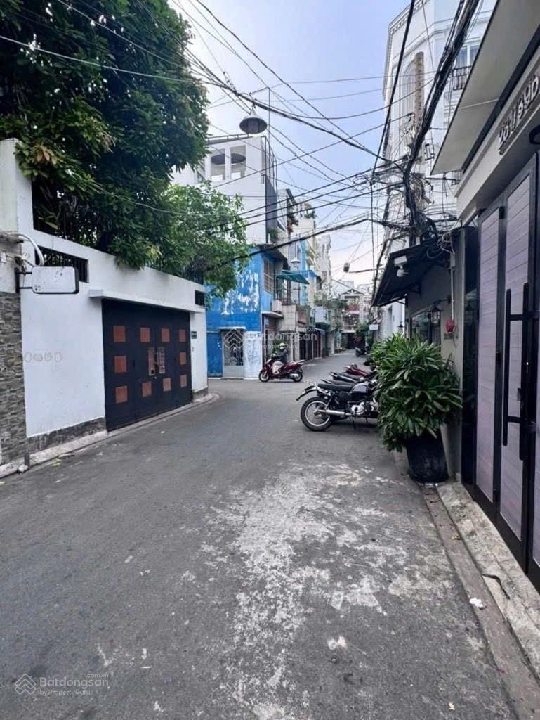 BÁN NHÀ KHU VIP LÊ VĂN SỸ, ĐẶNG VĂN NGỮ - 90M2, NGANG 6M VUÔNG, 4 TẦNG, HXH TRÁNH - NHỈNH 17Tỷ