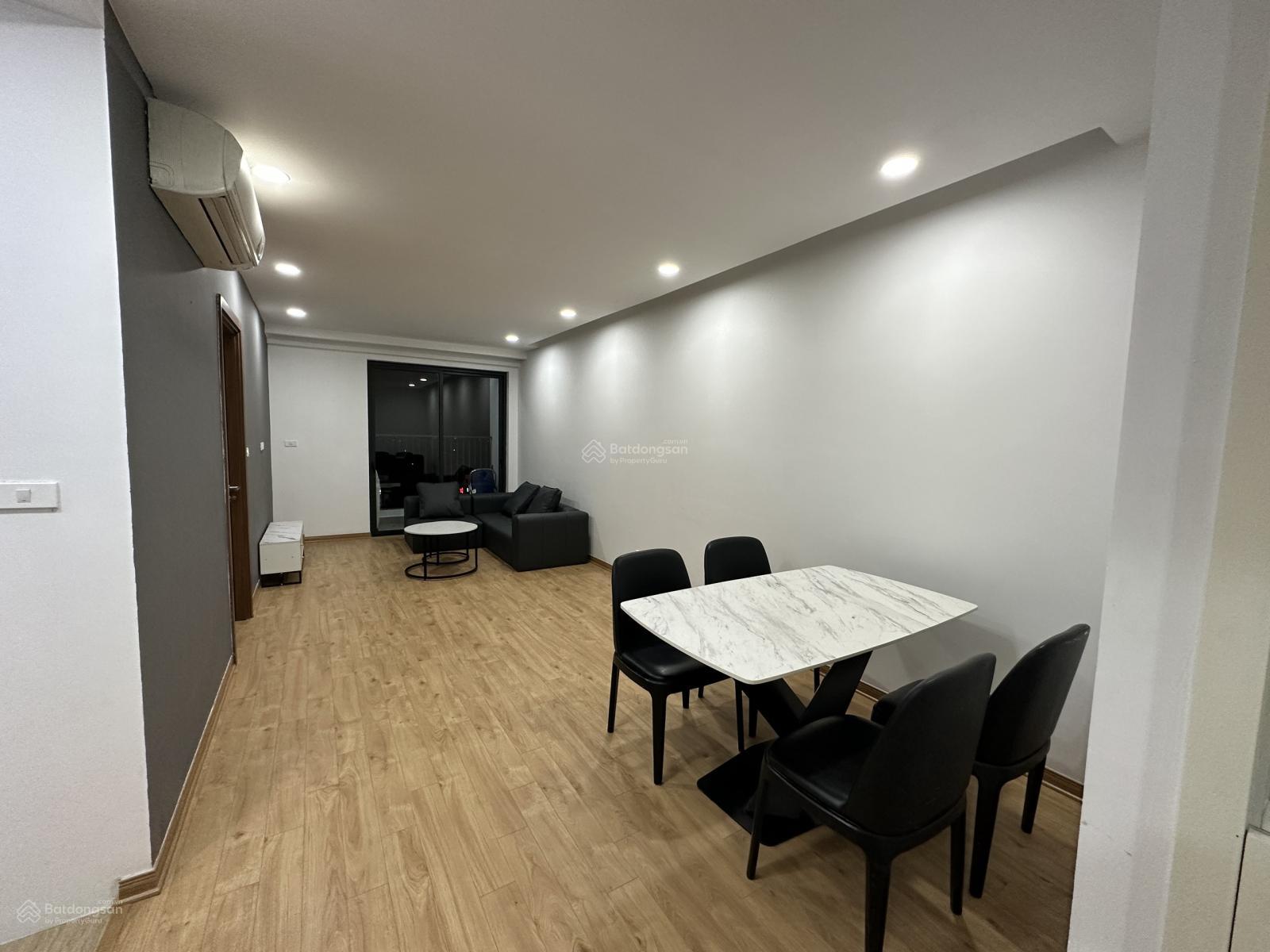 Căn hộ 73m2 tại Five Star Kim Giang cần bán gấp