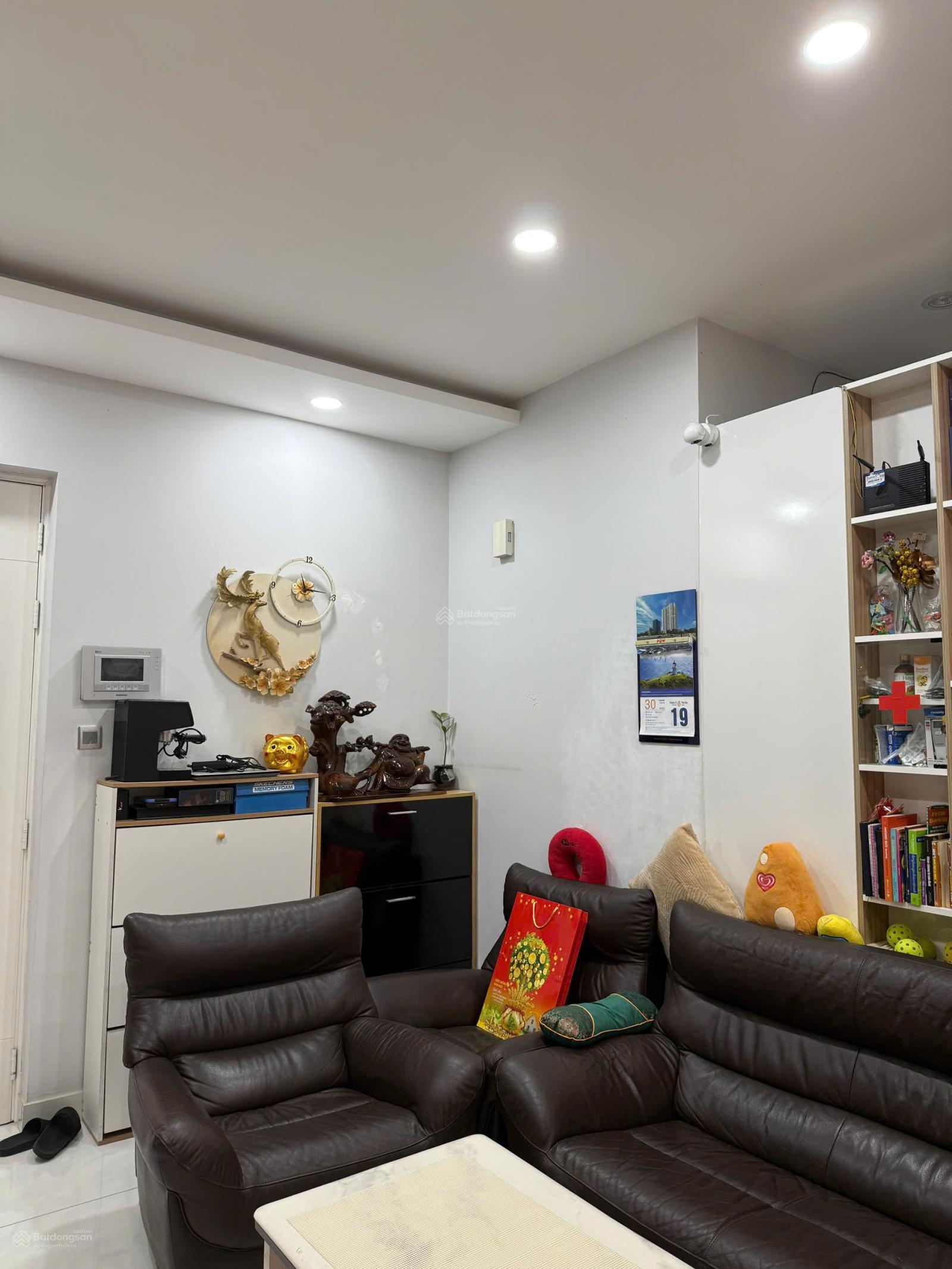 Bán căn hộ chung cư Phú Mỹ, quận 7, 93m2, 2PN, 1PLV, 5tỷ3, LH 0907 727 ***