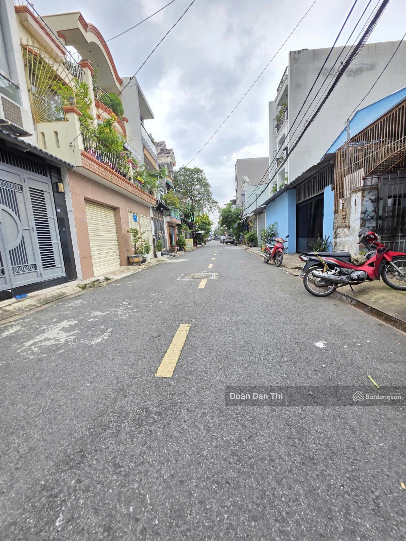 Bán Nhà Hẻm 8M Thoại Ngọc Hầu dt 4x27.5m Nhà 4pn, GIá 9.8 TỶ TL