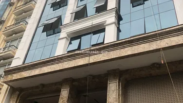 Cho thuê tòa nhà mặt phố VƯƠNG THỪA VŨ.DT : 200M * 8 Tầng + 1 Hầm. MT : 12 M. Thông sàn, thang máy