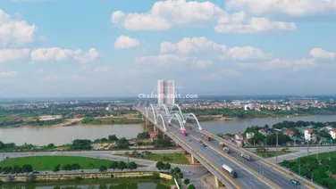 Sổ đỏ chính chủ bán căn 3N tầng 25 view sông Đuống & Sông Hồng 82m2, CC Eurowindow