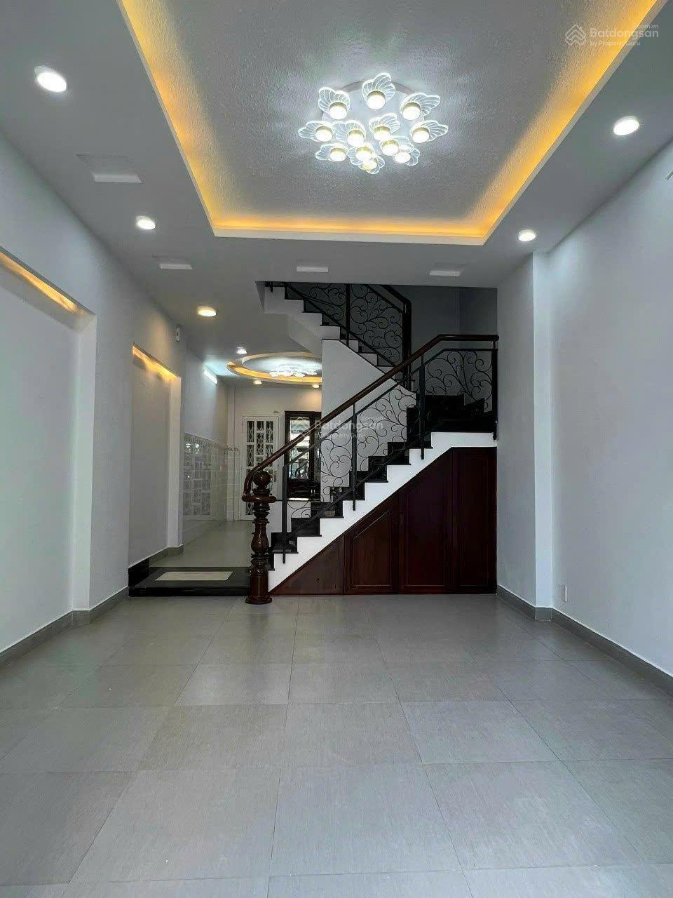 Cần cho thuê nhà HXH 4/6A Nguyễn Văn Thương P. 25 Q. Bình Thạnh Cần cho thuê nhà HXH 4/6A Nguyễn Văn Thương P. 25 Q. Bình Thạnh