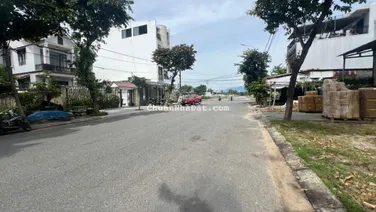 BÁN ĐẤT MẶT TIỀN 10.5M NGUYỄN XÍ, TRUNG TÂM LIÊN CHIỂU, ĐÀ NẴNG. GIÁ TỐT. LIÊN HỆ MY 0935 872 ***.