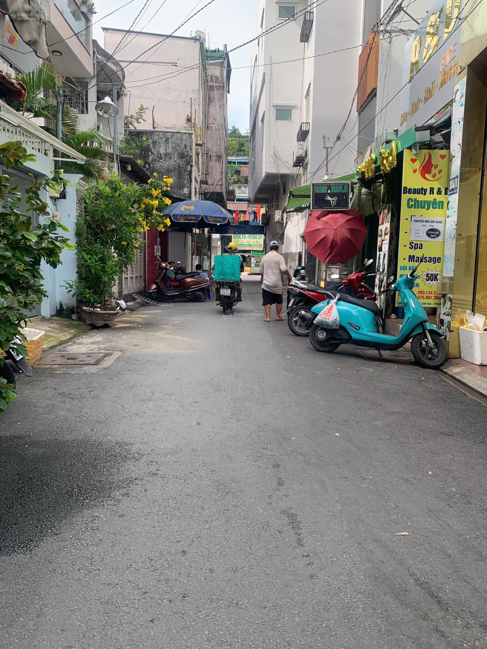 CHỈ CÒN 1 CĂN ! Nhà HXH đường 1054 CMT8, P.5 | DT: 4,5 X 13m, 4 tầng|
