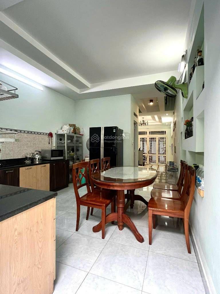 VIP BÌNH THẠNH - HẺM THÔNG XE HƠI NGỦ TRONG NHÀ -NHÀ 2 MẶT HẺM - GIÁP PHẠM VĂN ĐỒNG - 11 TỶ