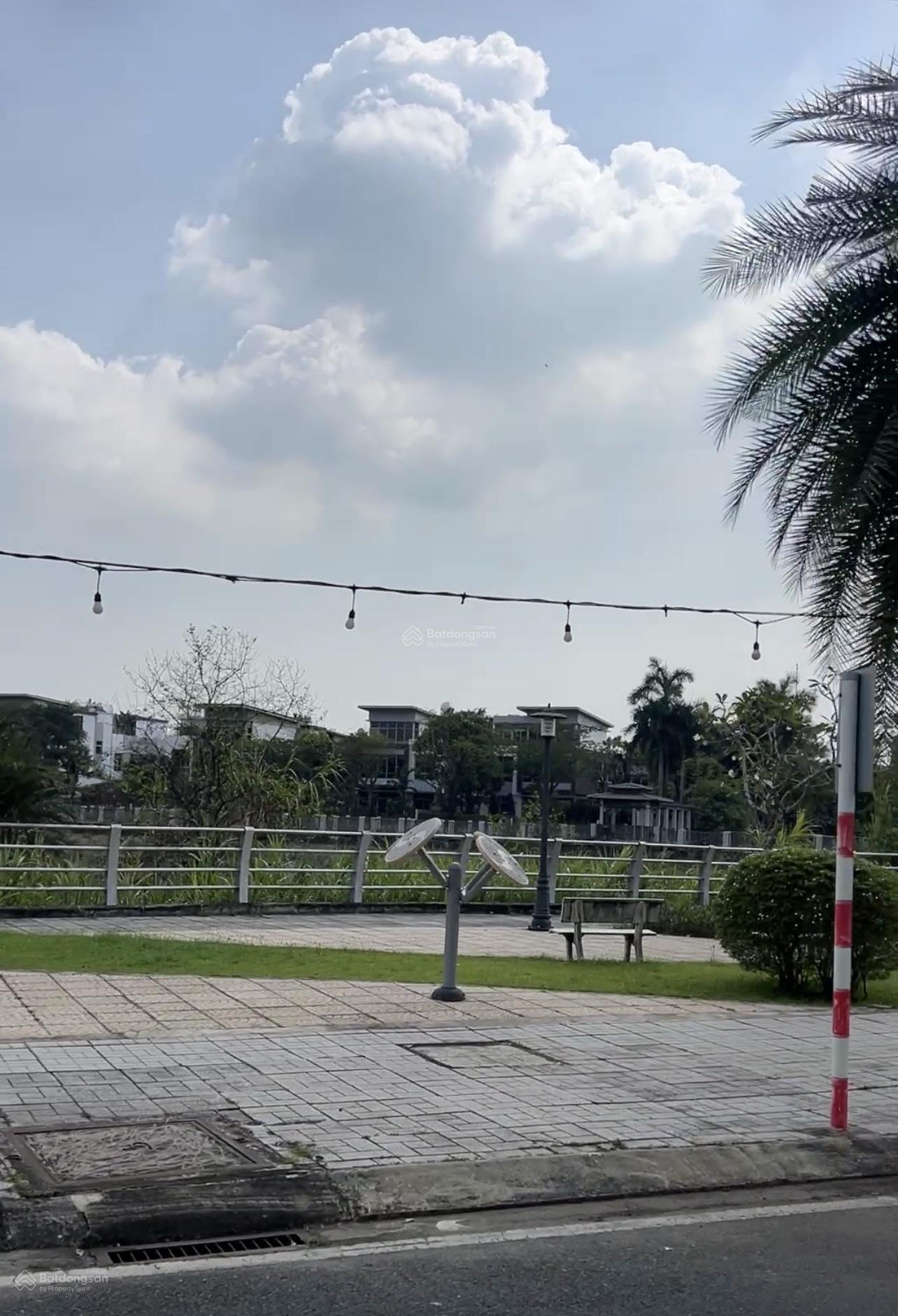 Nhà ngang 8m - KDC Rio Vista, CĐT MIK Quận 9, giá chỉ 13,6 tỷ - 106,2 m2 đất