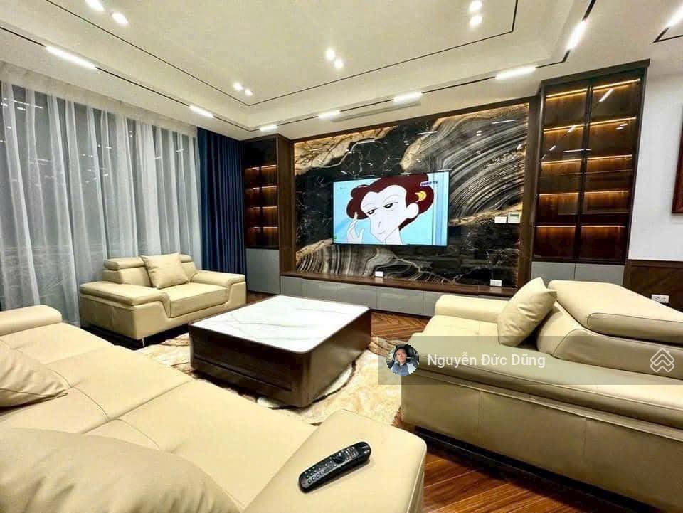 Nhà Ngọc Lâm, Kinh Doanh giá tốt 60m2, 19 tỷ Gara 6 tầng Thang Máy