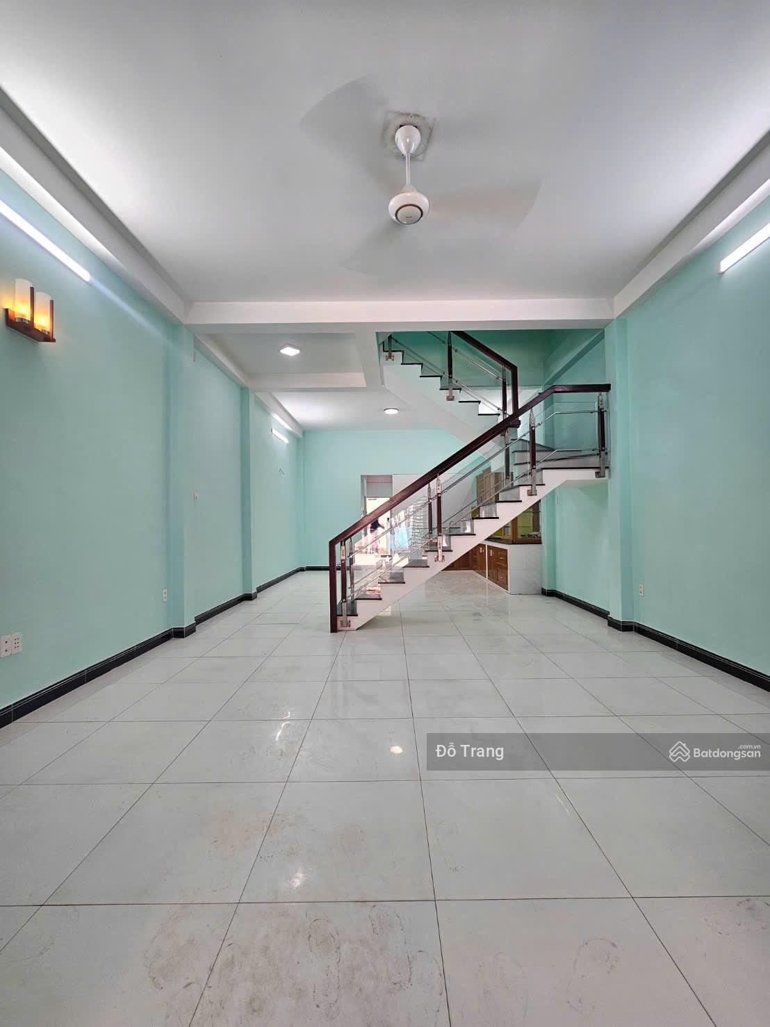 Nhà đường Thạnh Lộc 41, 5x20m - siêu rộng - giá siêu rẻ