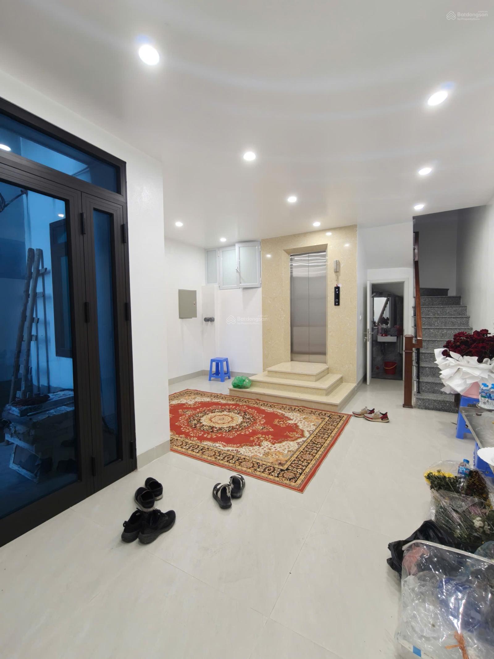 Cho thuê NR 5PN, 5WC, 55m2, giá 22 triệu tại An Dương, Yên Phụ, Tây Hồ, Hà Nội, view đẹp Hot!