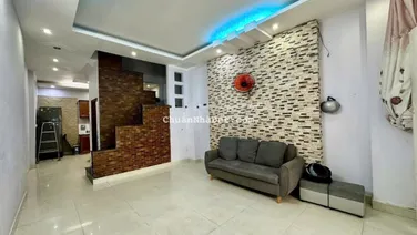 Bán gấp nhà 183/ Nguyễn Hữu Cảnh, P22, Bình Thạnh - 43m2 vuông vức -2 Tầng
