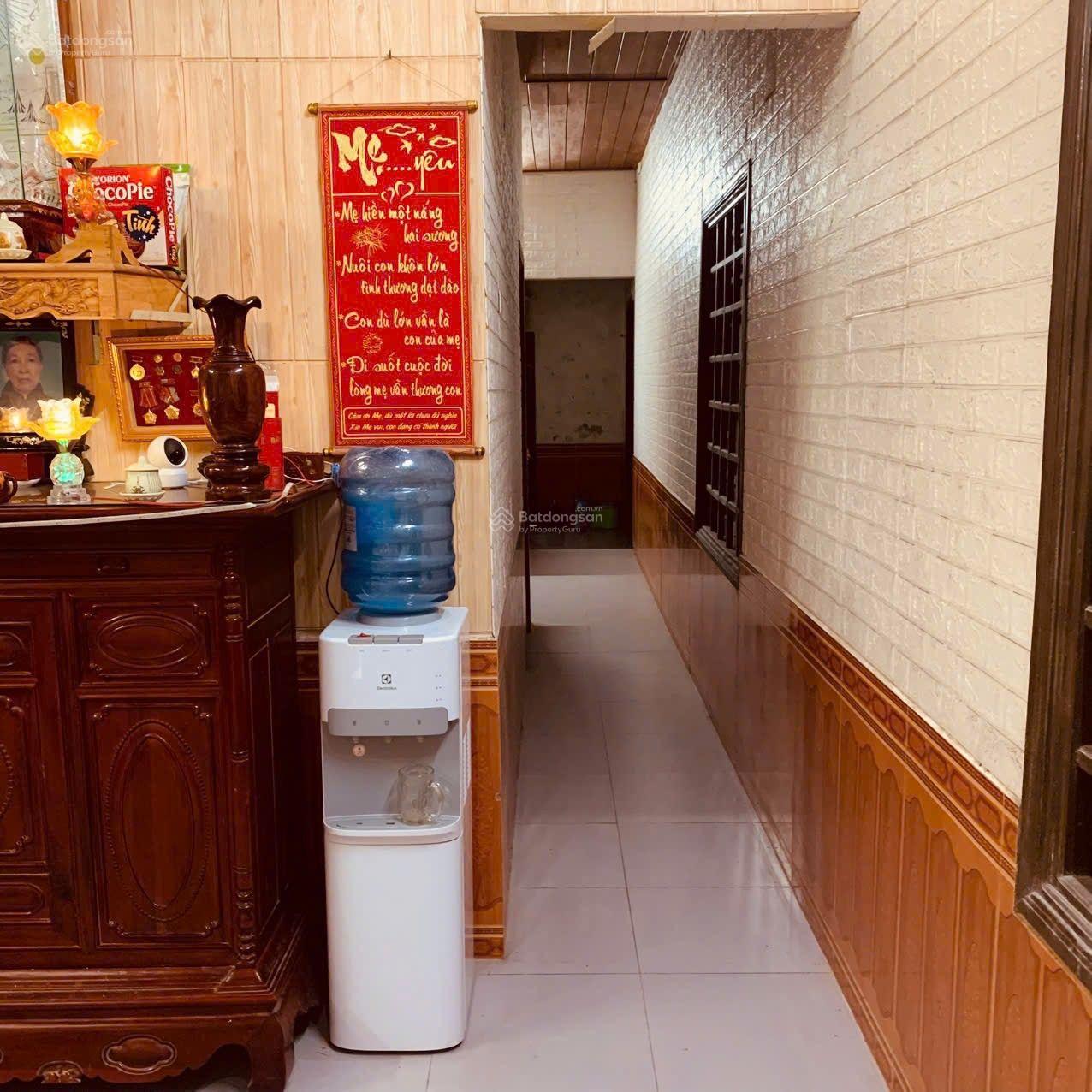 Bán nhà Thạch Nham Đông gần Trường Sơn 138m2 ngang rộng 8,3m nở hậu