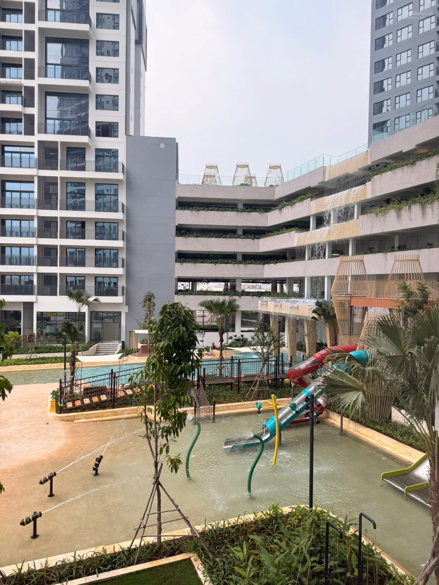 Bán căn hộ Infiniti Riviera Point view đẹp. 84m2, 2PN. Nhà HTCB. Ban công 1.8m
